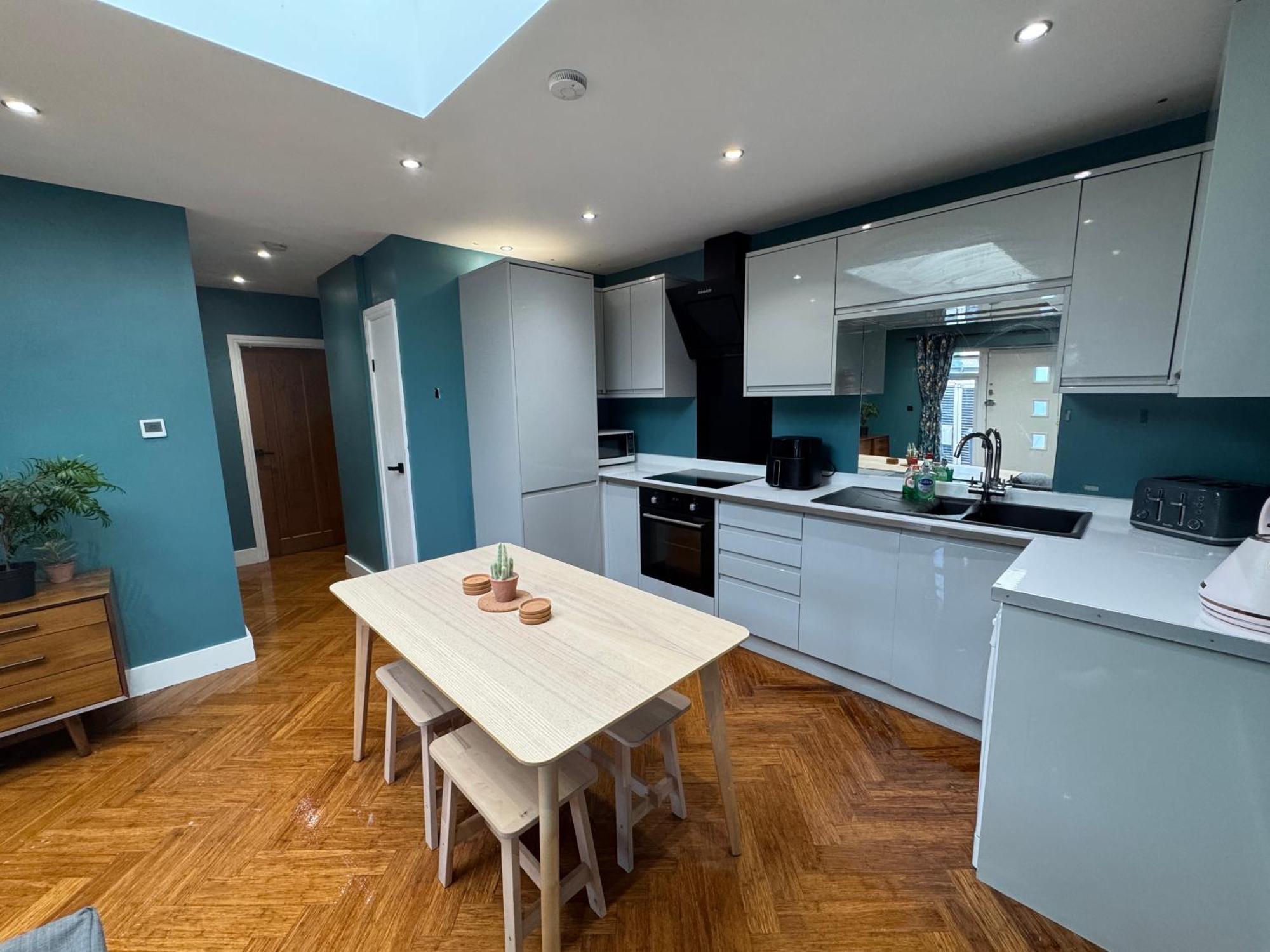 Streatham House - 2 Bedroom - Sleeps 6 - Free Wifi Streatham Vale Exterior photo